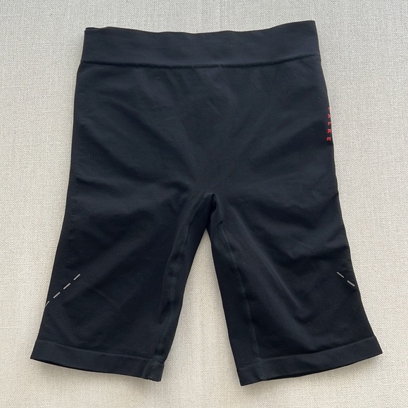 FALKE Ergonomic Tight Compression Shorts - Picture 8 of 12